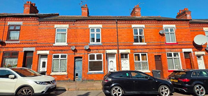 3 Bedroom Terraced House To Rent In Kingston Road, Leicester, LE2