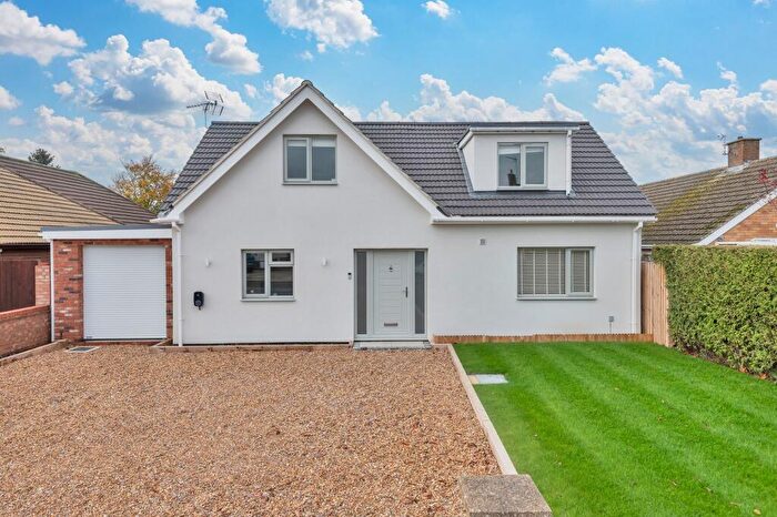 4 Bedroom Detached House For Sale In Edinburgh Road, Newmarket, CB8