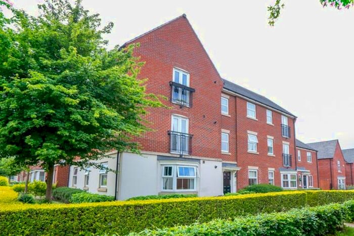 2 Bedroom Flat To Rent In Angell Drive, Market Harborough, LE16