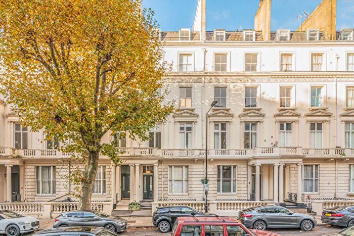 3 Bedroom Flat To Rent In Warrington Crescent, Maida Vale, W9