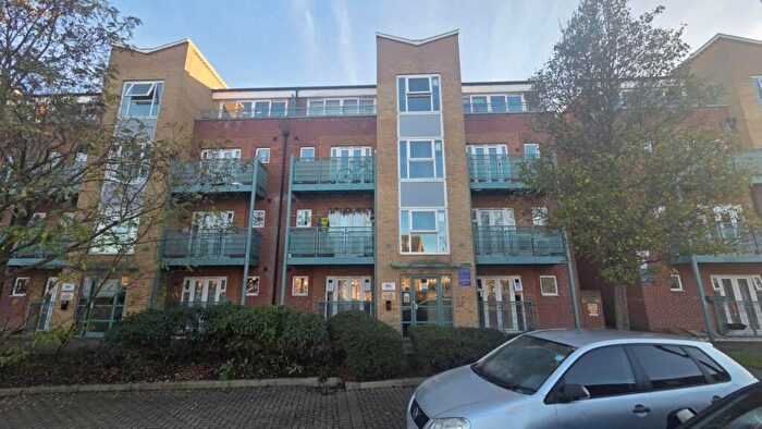 2 Bedroom Flat For Sale In Eldridge Court, St Marks Pl, Dagenham, RM10