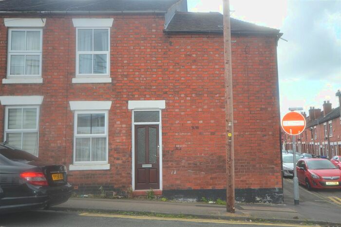 2 Bedroom End Of Terrace House To Rent In Hassell Street, Newcastle-Under-Lyme, ST5