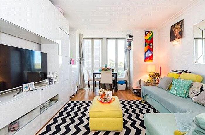 1 Bedroom Flat To Rent In Coleridge Gardens, London, SW10