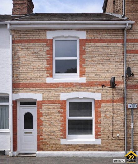 2 Bedroom Terraced House To Rent In Prospect Terrace, Newton Abbot, Devon, TQ12