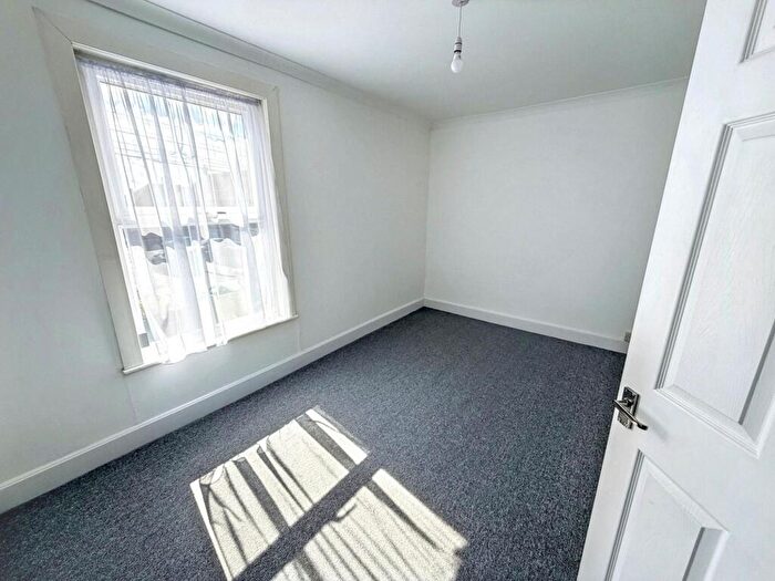 2 Bedroom Terraced House For Sale In Milton Avenue, Margate, CT9 - Photo 9