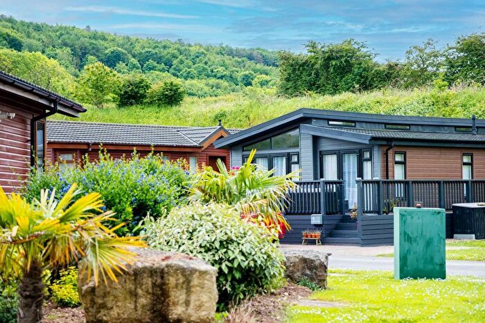 2 Bedroom Lodge For Sale In Old Malton Road, Staxton, Scarborough, YO12