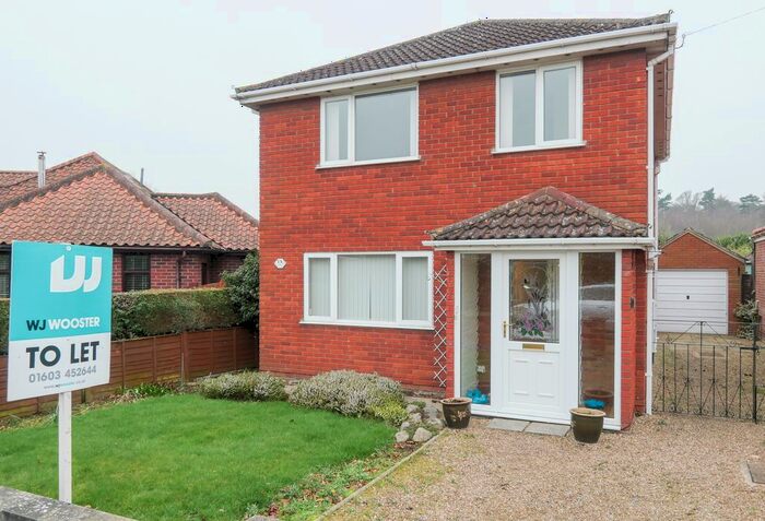 3 Bedroom Detached House To Rent In Drayton Wood Road, Hellesdon, Norwich, NR6