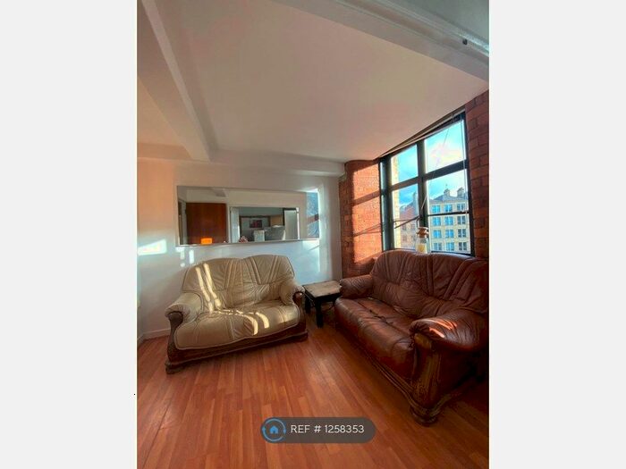 2 Bedroom Flat To Rent In Mill Street, Bradford BD1