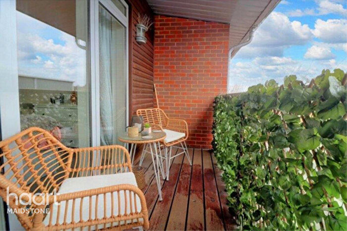 1 Bedroom Apartment To Rent In Kingfisher Meadow, Maidstone, ME16