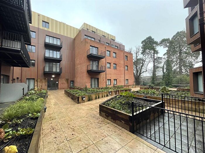 1 Bedroom Flat To Rent In Farnborough Road, Farnborough, GU14