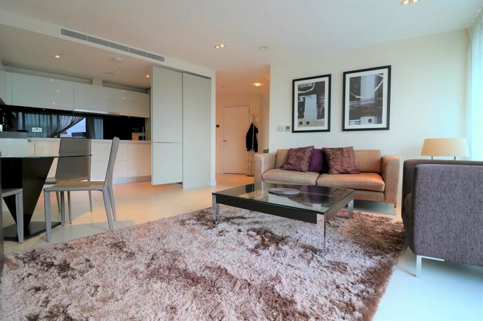 2 Bedroom Flat To Rent In Bezier Apartments, City Road, Old Street, Shoreditch, London, EC1Y