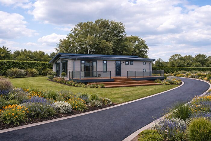3 Bedroom Lodge For Sale In Mill Lane, Berrynarbor, Ilfracombe, EX34