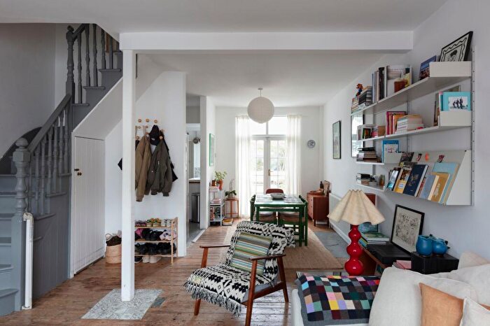 3 Bedroom Terraced House For Sale In Sherrard Road, Forest Gate, London, E7