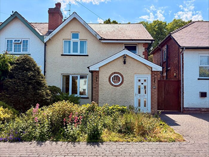 3 Bedroom Semi-Detached House For Sale In Chain Lane, Mickleover, Derby, DE3