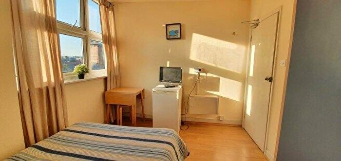 1 Bedroom Flat To Rent In Anson Road, NW2