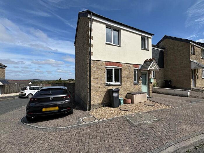 3 Bedroom Semi Detached House For Sale In Rosina Way, Penwithick, PL26
