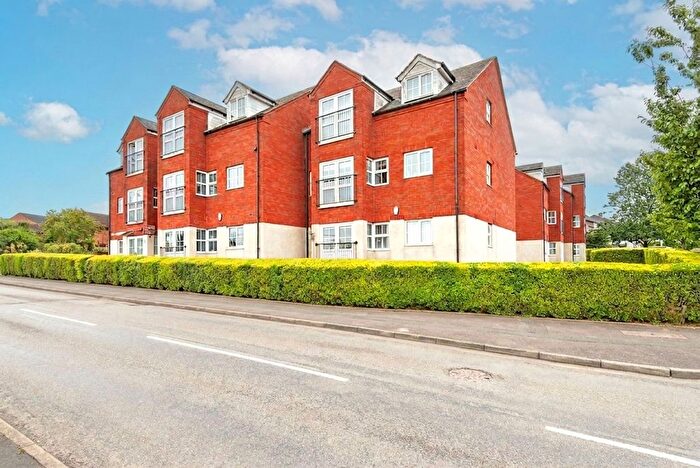 2 Bedroom Flat For Sale In Waterloo Court, Lower Pilsley, S45