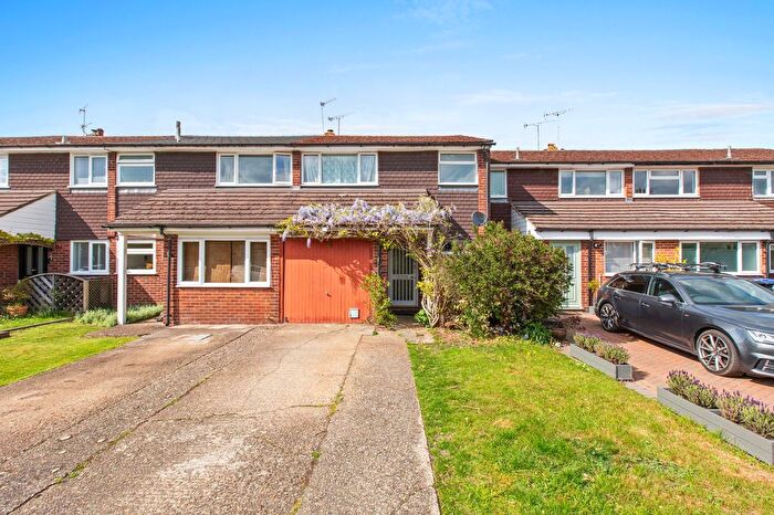 3 Bedroom Terraced House For Sale In White Hart Meadow, Beaconsfield, HP9