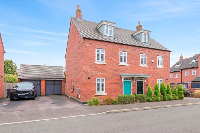 3 Bedroom Semi-Detached House For Sale In Flora Grove, Ashby-De-La-Zouch, LE65