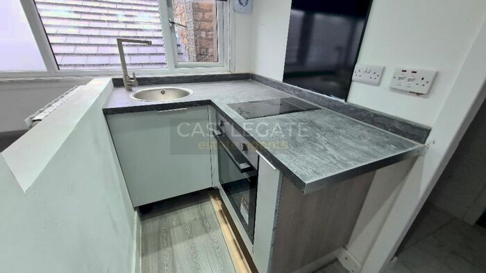 1 Bedroom Studio To Rent In Trinity Street, Huddersfield, HD1