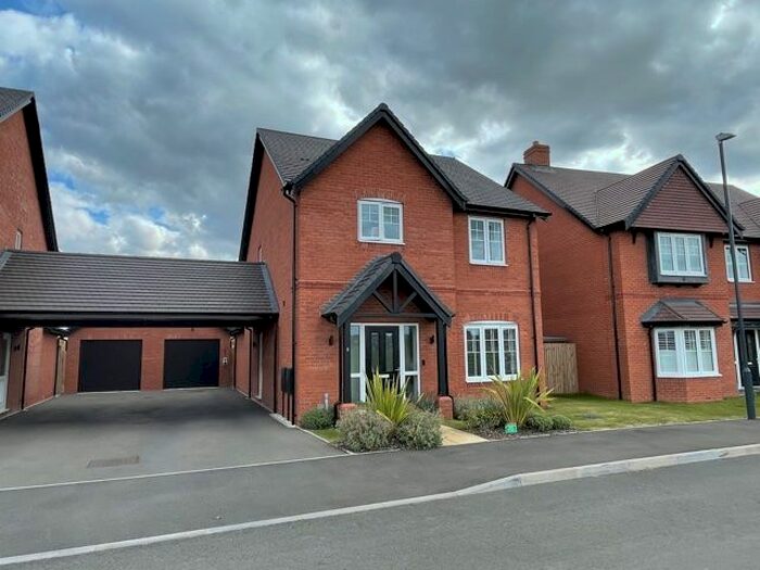 3 Bedroom Detached House To Rent In Priors Crescent, Salford Priors, WR11