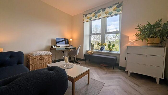 1 Bedroom Apartment To Rent In Flat, Trefriw, LL27