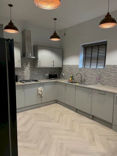 6 Bedroom Property To Rent In Benton Terrace, Sandyford, Jesmond, NE2