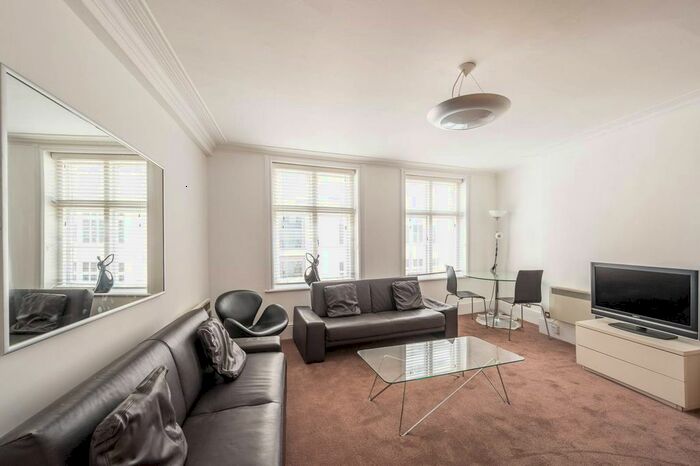 1 Bedroom Flat To Rent In New Bond Street, Mayfair, London, W1S
