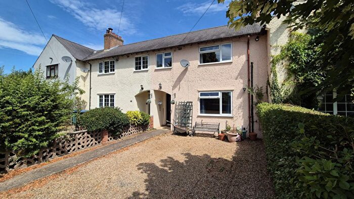 3 Bedroom Terraced House For Sale In The Model Village, Southam, CV47