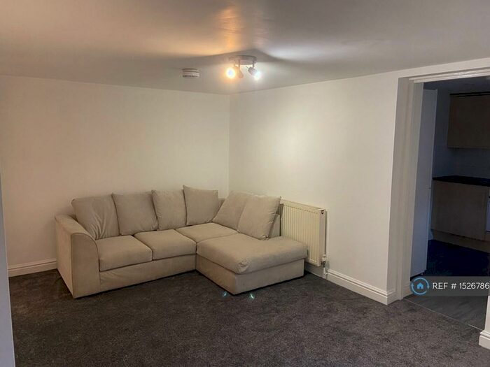 1 Bedroom Flat To Rent In Northenden Road, Sale, M33