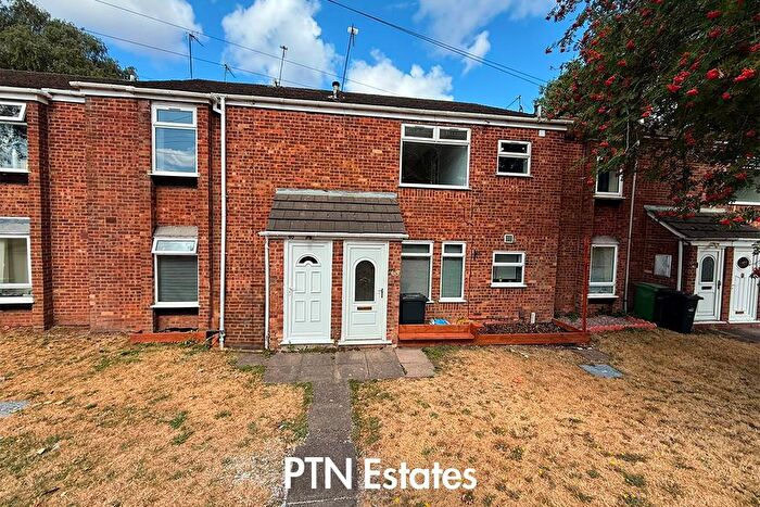 1 Bedroom Flat To Rent In Gordon Crescent, Brierley Hill, DY5