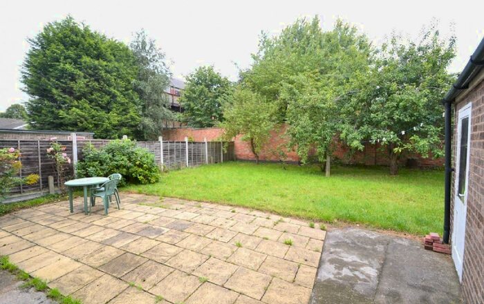 3 Bedroom Detached House To Rent In Martinmass Close, Nottingham, NG7