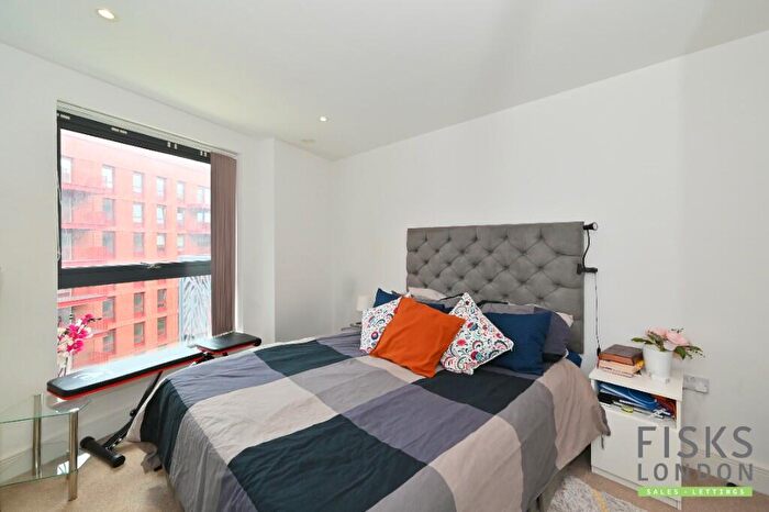 1 Bedroom Flat For Sale In City View Point, Leven Road, London, E14