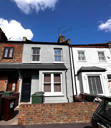 3 Bedroom Terraced House To Rent In Stanley Road, North Chingford, E4