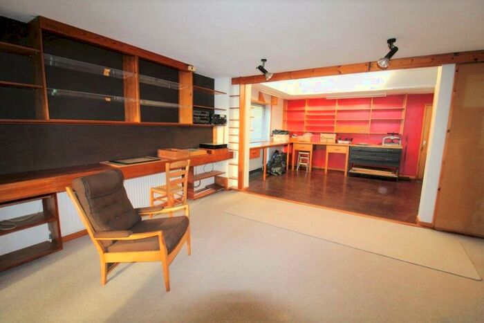 2 Bedroom Bungalow To Rent In Main Road, Woolverstone, Ipswich, IP9