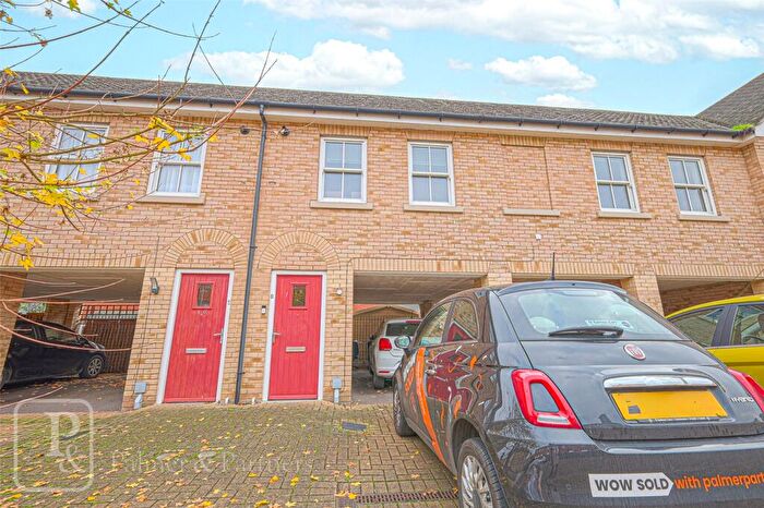 2 Bedroom Coach House To Rent In Hussar Close, Colchester, Essex, CO2