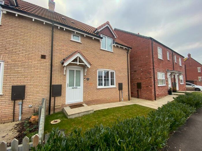 2 Bedroom End Of Terrace House To Rent In Eton Way, Boston, PE21
