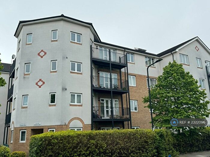 2 Bedroom Flat To Rent In Anemone Court, Enfield, EN3