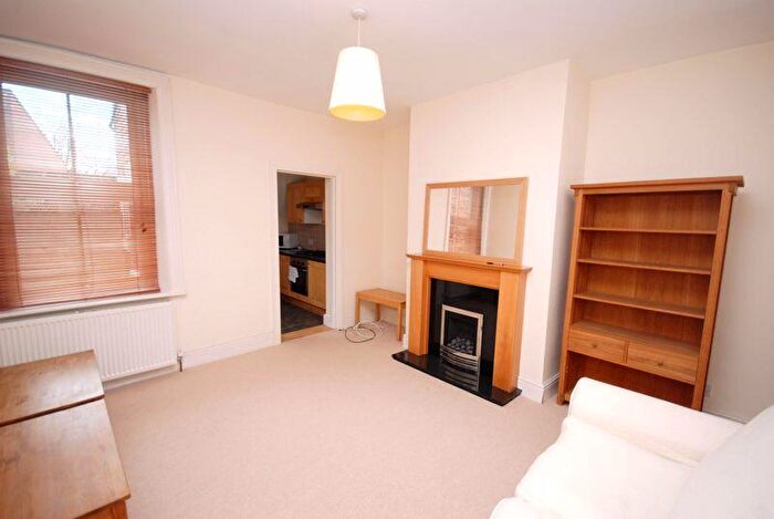 1 Bedroom Flat To Rent In Field Street, South Gosforth, NE3