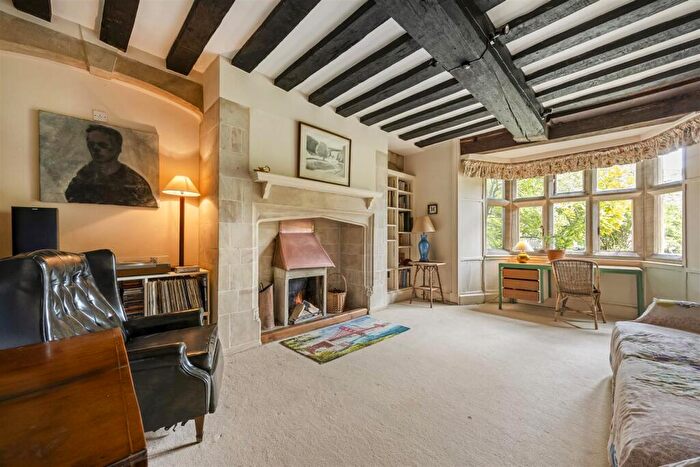 4 Bedroom Town House For Sale In Northleach, Gloucestershire, GL54
