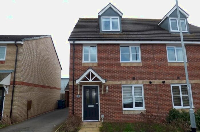 3 Bedroom Semi-Detached House To Rent In Doney Place, Stone, ST15