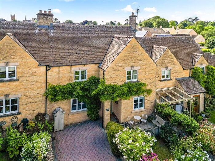 3 Bedroom House For Sale In Stow On The Wold, Gloucestershire, GL54