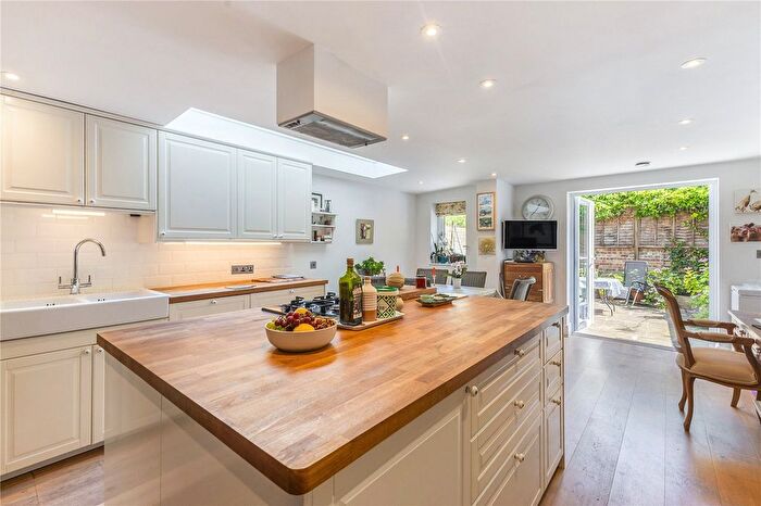4 Bedroom Terraced House For Sale In Foskett Road, Fulham, London, SW6