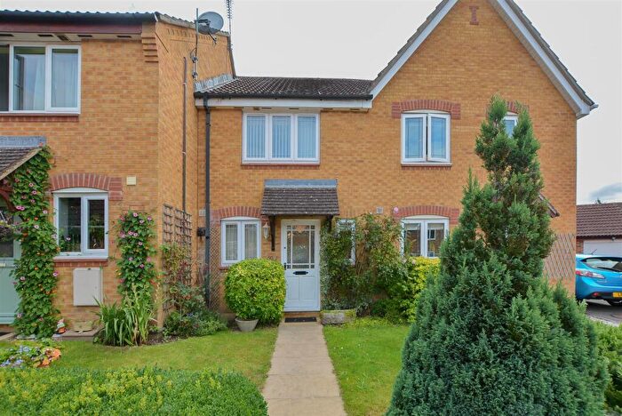 2 Bedroom Terraced House To Rent In Verwood, Dorset, BH31