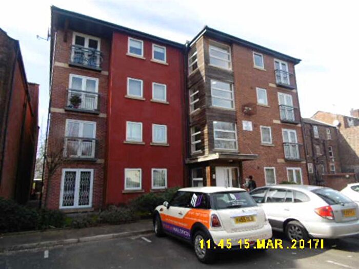 2 Bedroom Flat For Sale In Quince House, Salford, M6