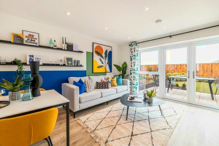 2 Bedroom End Of Terrace House For Sale In Norwich Road Attleborough, NR17