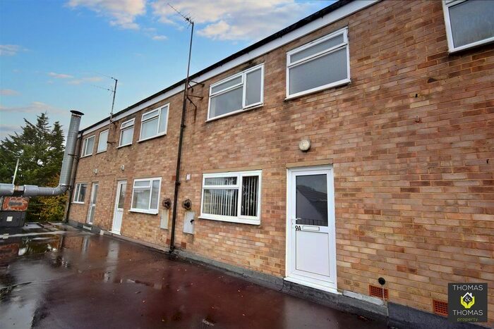2 Bedroom Maisonette To Rent In Glenville Parade, Hucclecote, Gloucester, GL3