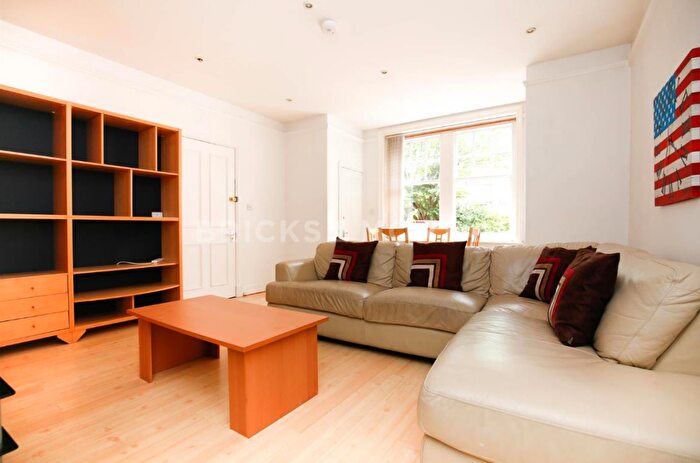 2 Bedroom Flat To Rent In Springbank Road, Sandyford, Newcastle Upon Tyne, NE2