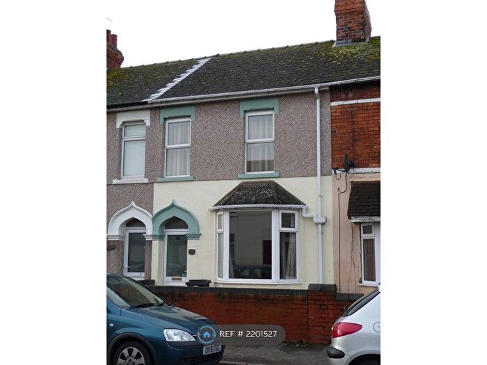 3 Bedroom Terraced House To Rent In Groves Street, Swindon, SN2