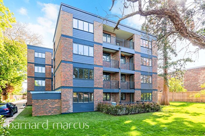 1 Bedroom Flat For Sale In Alexandra Road, Epsom, KT17